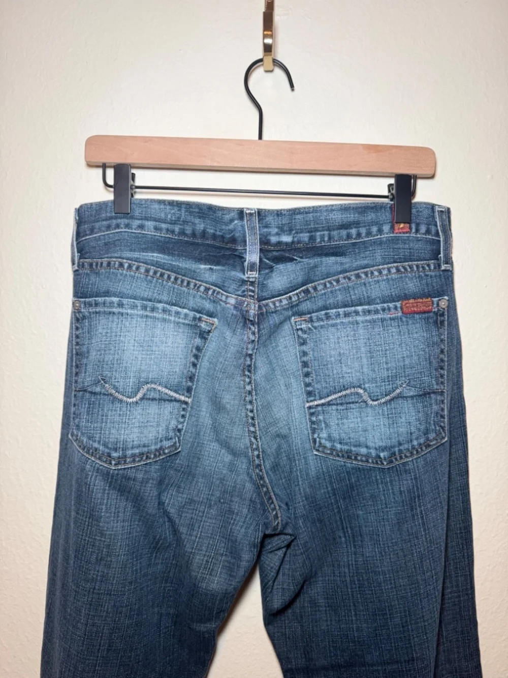 7 For All Mankind description stylish